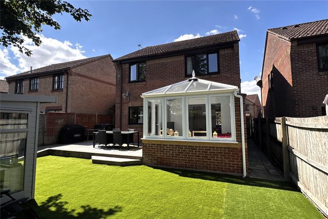 5, Canons Close, Warminster photo 3