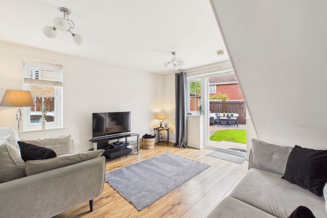 1 Ladybower Way, Kingswood, East Riding Of Yorkshire photo 2