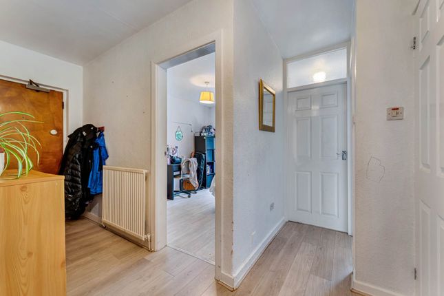 6 Ravenhurst, Bury Old Road, Salford photo 4