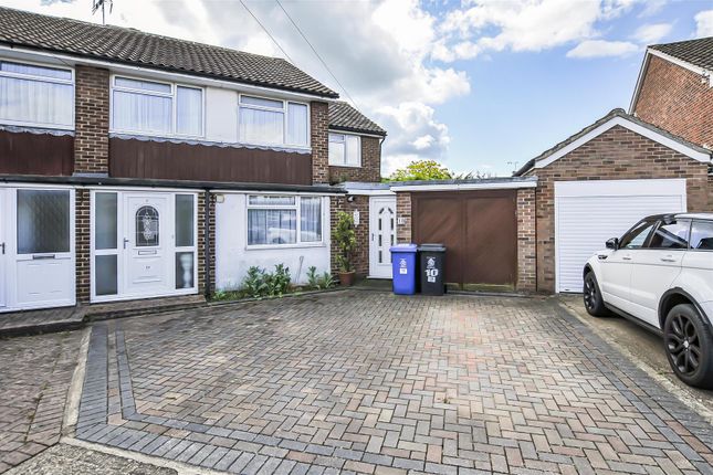 Thumbnail Semi-detached house for sale in Bradshaw Close, Windsor