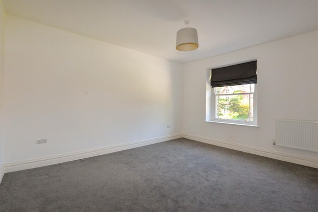 Bedroom3 1.Jpg