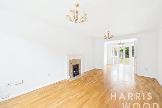 40, Asquith Drive, Colchester photo 2