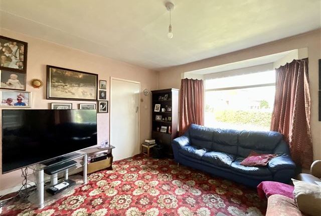 20, Shubert Close, Sheffield photo 2