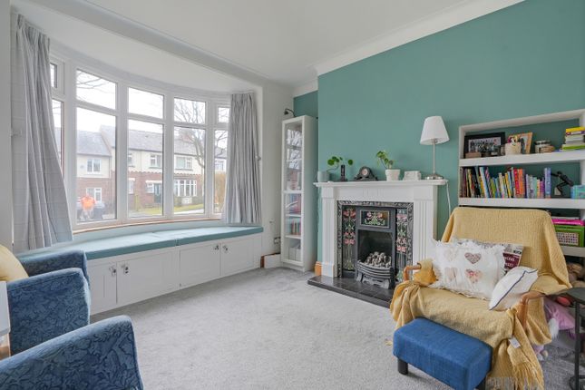 10, Daleview Road, Sheffield photo 3