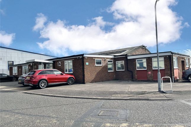 Office to let in Tallon Road, Hutton, Brentwood, Essex