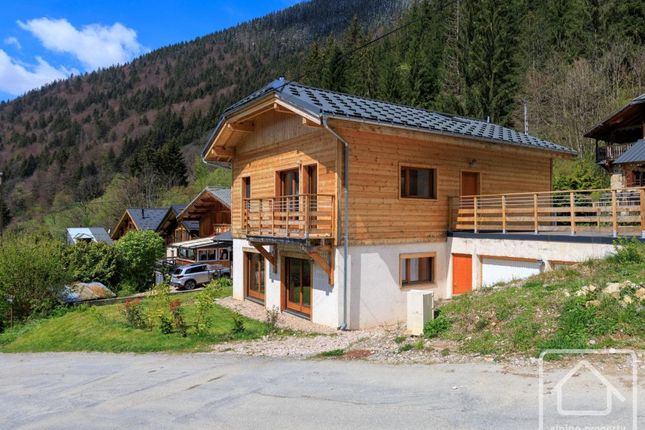 Thumbnail Chalet for sale in Rhône-Alpes, Haute-Savoie, Saint-Jean-D'aulps