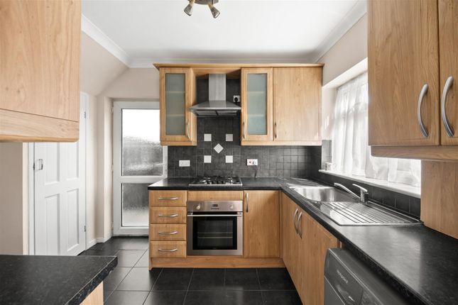 139, Ringway, Southall photo 2