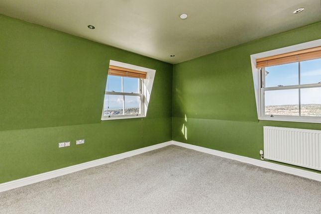 Priory Road, Hastings photo 3