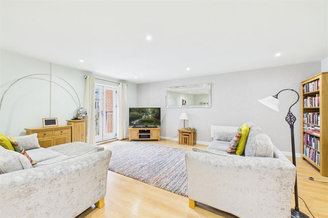 67 Centurion Square, Skeldergate, York photo 2