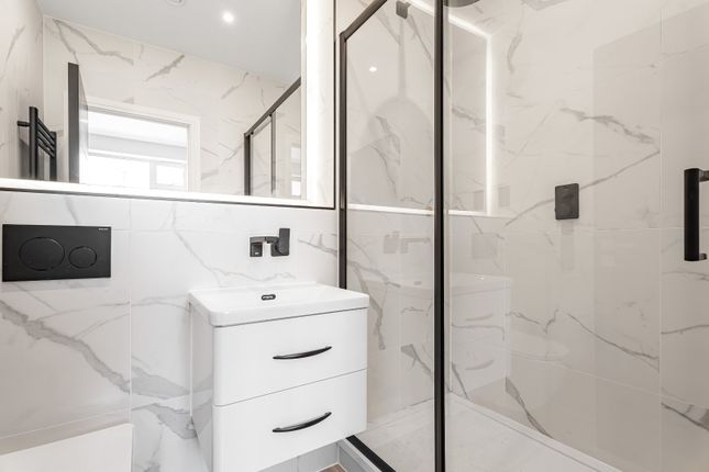 Flat 8, Fanshaw House,, Fanshaw Street, London photo 3
