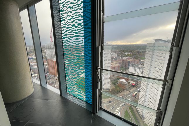 35/F, Beetham Tower, Holloway Circus Queensway, Birmingham, B1 1BY photo 4