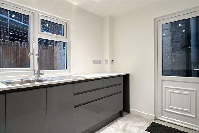 Flat 1, 191, Church Road, Ealing photo 4