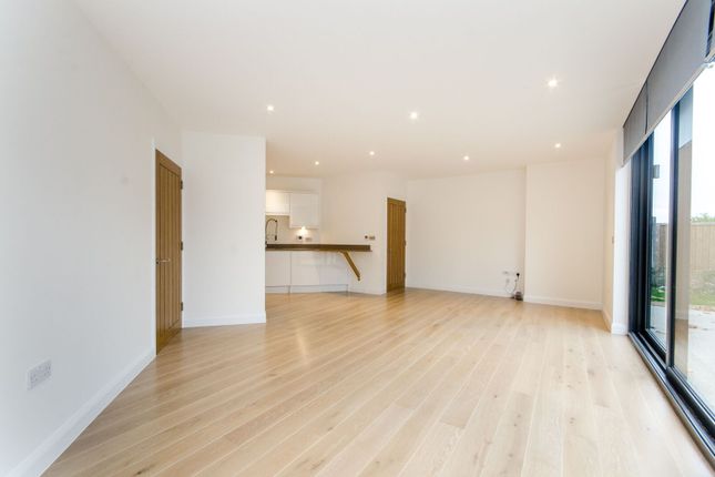 Leopold Road, Wimbledon photo 4