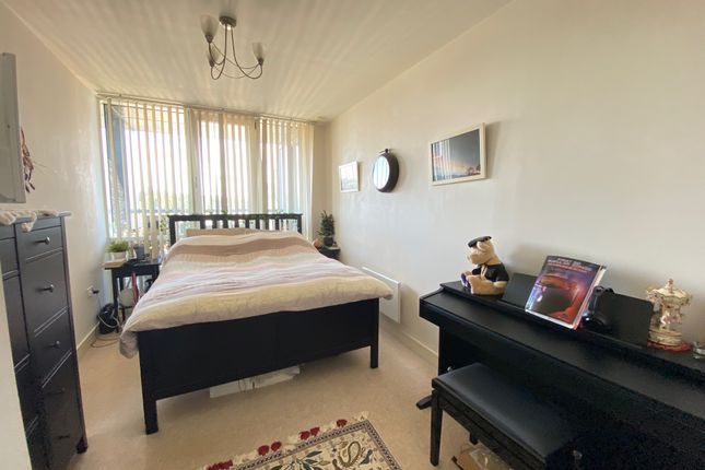 Cotterells, Hemel Hempstead photo 4