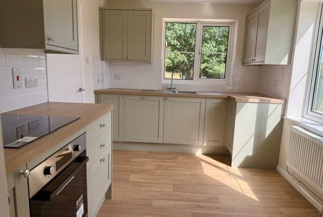 New Cottage,, Haines Hill, Reading photo 3