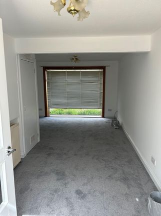 Campview Crescent, Dalkeith photo 5