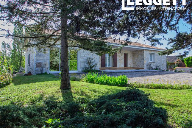 Thumbnail Villa for sale in Fléac, Charente, Nouvelle-Aquitaine