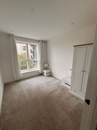 Arber House, The Green Quarter, Southall photo 3
