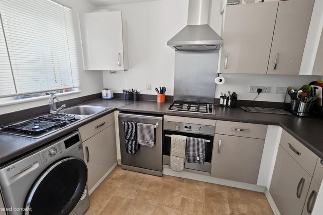 10, Pianoforte Road, Northampton photo 3