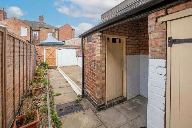 138 Knighton Fields Road West, Leicester photo 4