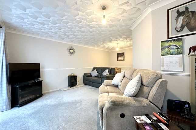 6, Rosefields, Blandford Forum photo 2