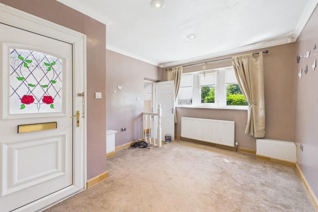37, Heaton Avenue, Keighley photo 3