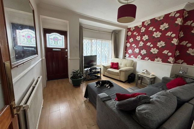 77, Bynes Road, London photo 2