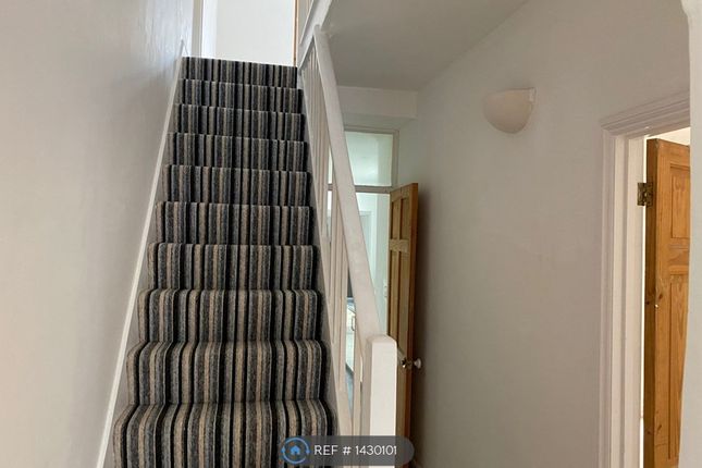 Terraced house to rent in South Street, Bristol