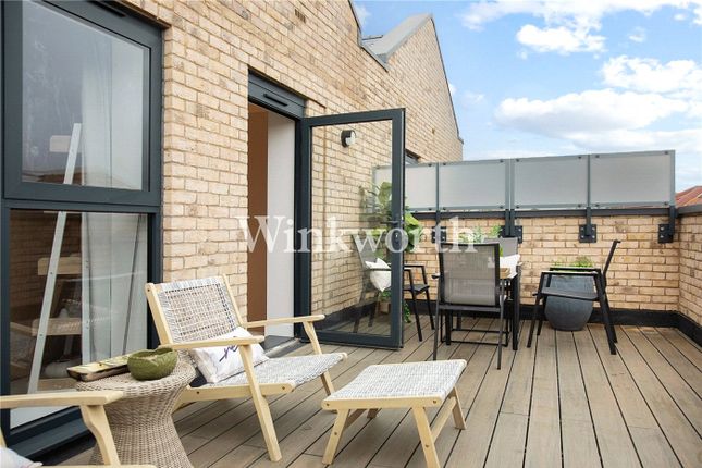 10, Frankum Mews, London photo 4