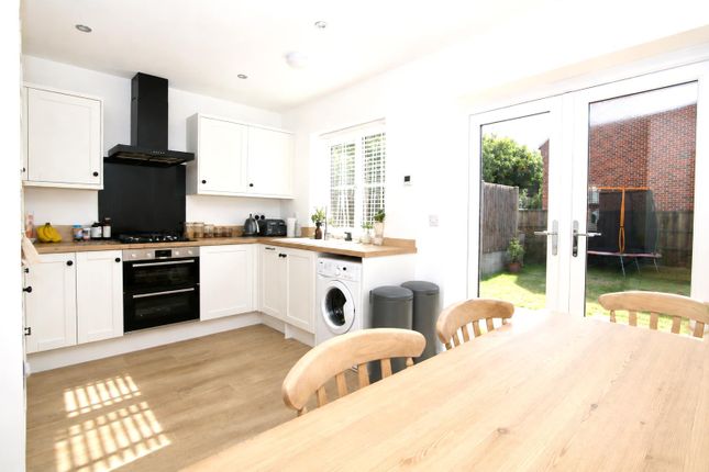 1, Smith Drive, Norwich photo 2