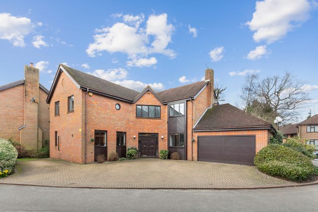 Thumbnail Detached house for sale in Lake Drive, Bushey Heath