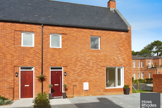 2-bed house on 4, Byron Court, Newport, £1,200/mo