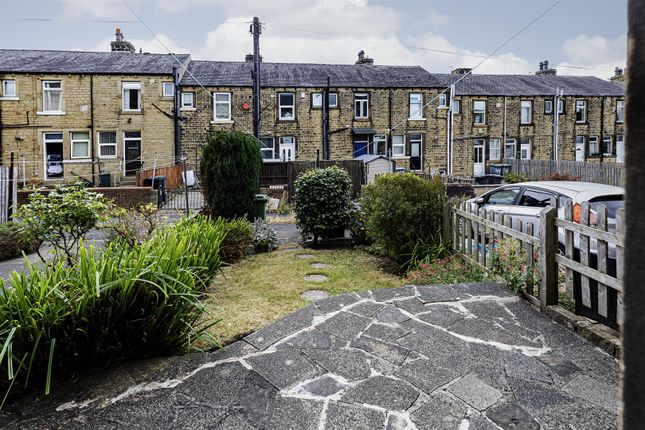 57, Eldon Road, Huddersfield photo 4