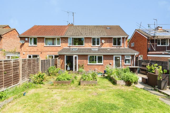 19, Farmdown Road, Stafford photo 4