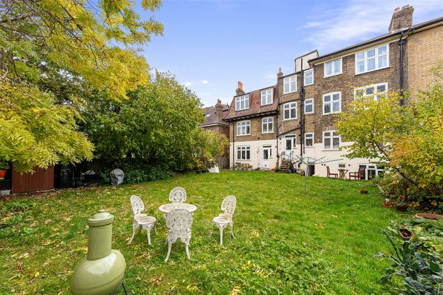 Flat for sale in Perry Vale, Forest Hill