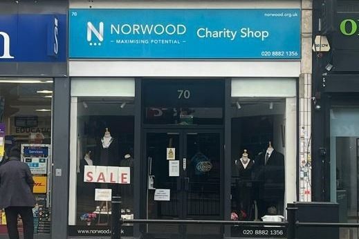 Retail premises to let in Chase Side, Southgate, London