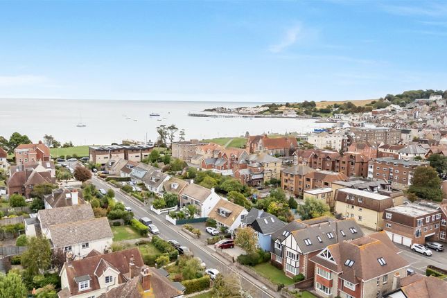 Flat 3, 17, Rabling Road, Swanage photo 4