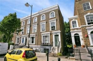 Thumbnail Flat to rent in Englefield Road, London