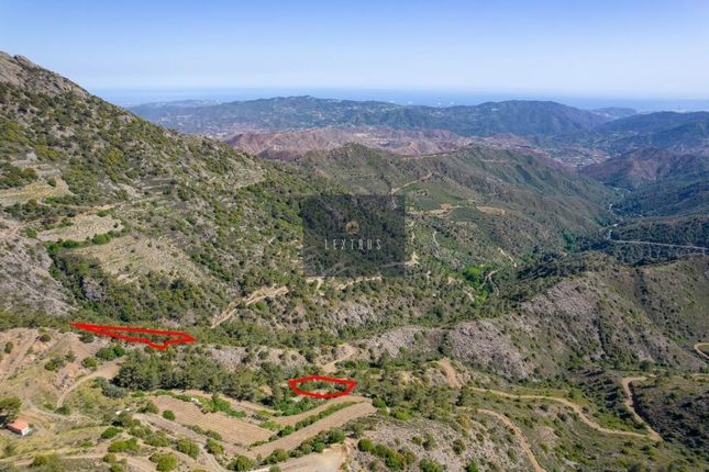 Land for sale in Sykopetra 4569, Cyprus