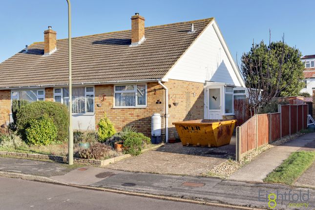 Bungalow to rent in Lyndhurst Close, Hayling Island