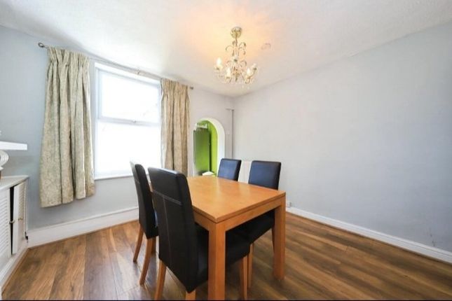 40, Wheeler Street, West Midlands photo 3