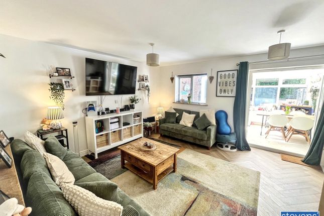40, Sterlings Way, Okehampton photo 4
