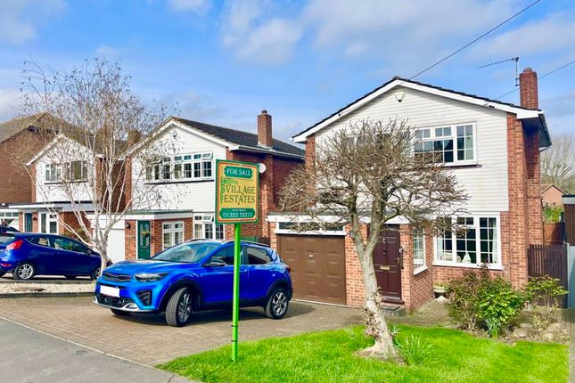 Thumbnail Detached house for sale in Broad Lane, Wilmington, Dartford