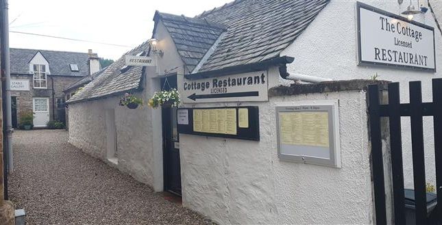 Thumbnail Restaurant/cafe for sale in PA32, Church Square, Argyll And Bute