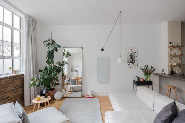 Flat for sale in South City Court, Peckham Grove, London