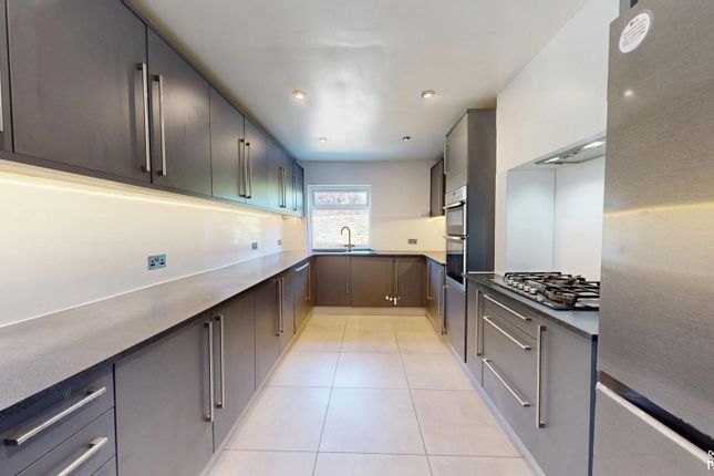 4, Reigate Road, Brighton photo 3