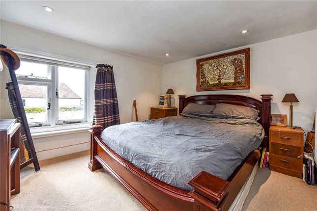 Flat for sale in Compton, Nr. Chichester