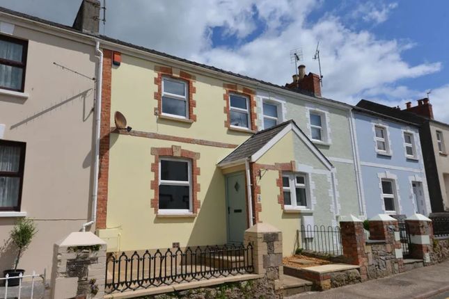 6, Clareston Road, Tenby photo 2