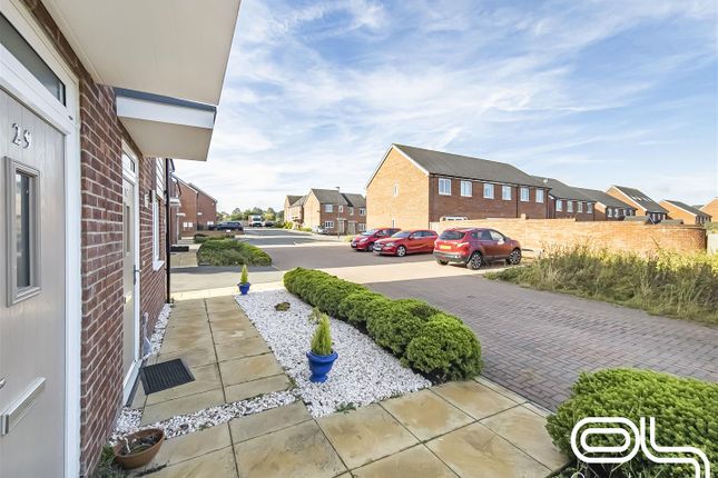 29, Furnace Lane, Castle Gresley photo 2