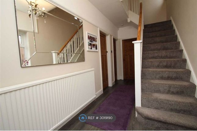 Delahays Road, Hale, Altrincham photo 2